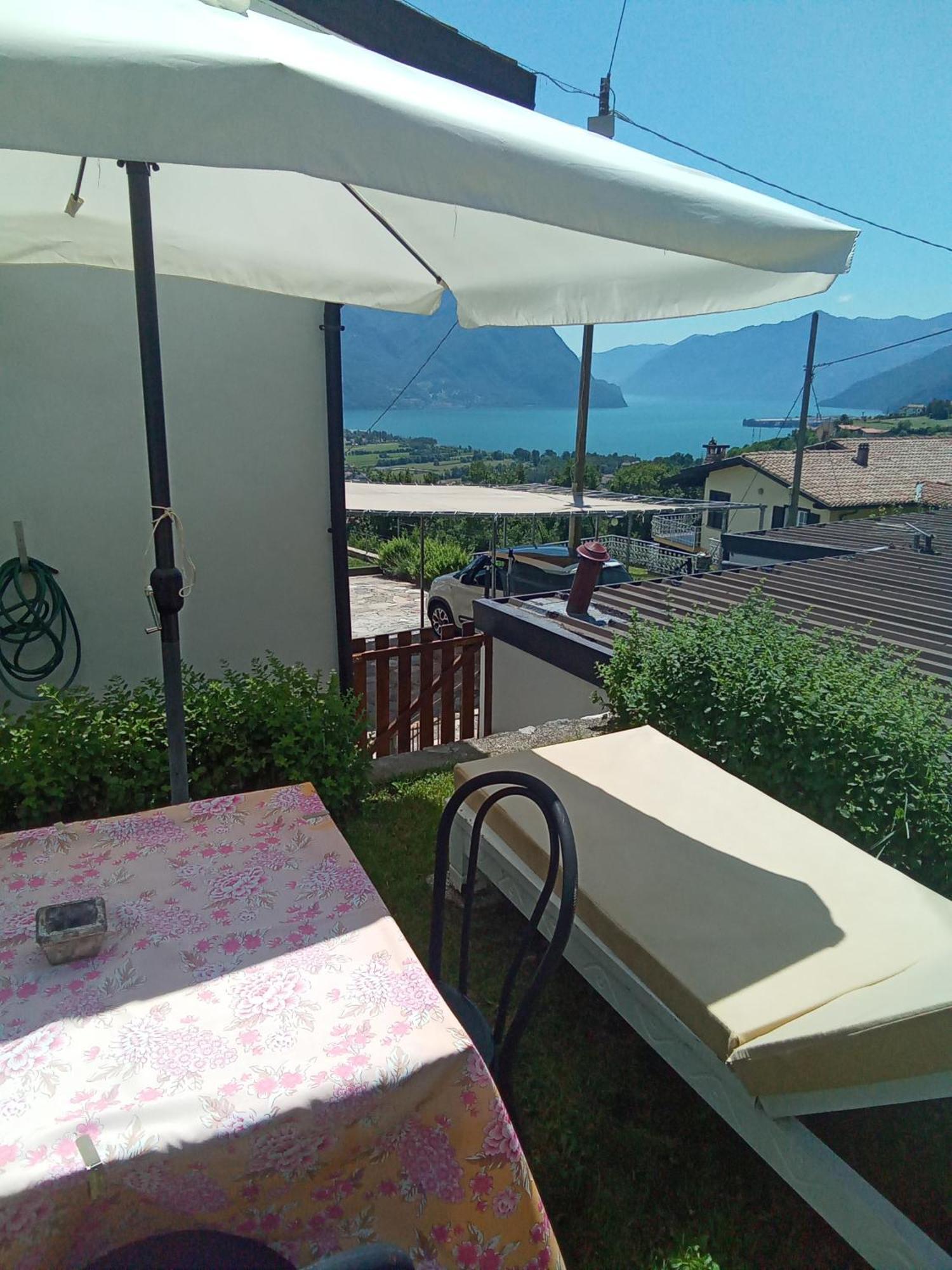 Ca Negra Ca Negra Suite Costa Volpino Exterior photo